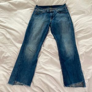 MOTHER- insider crop step fray jeans